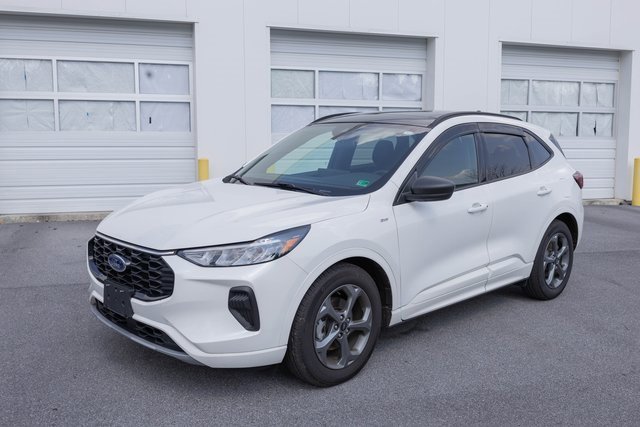 Used 2023 Ford Escape ST-Line w/ Tech Pack #1