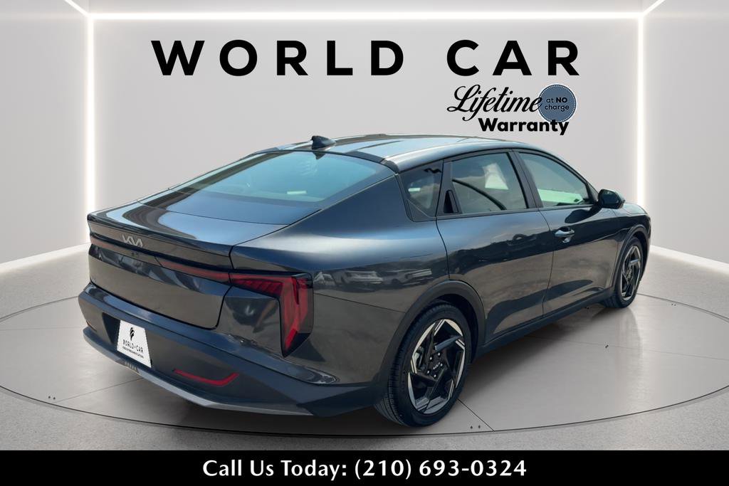 Certified 2025 Kia K4 EX image 3