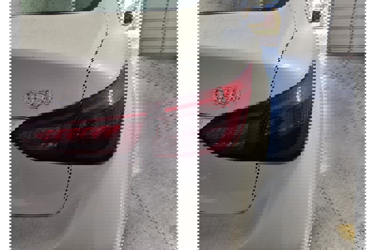 Used 2018 INFINITI Q50 Luxe w/ Cargo Package (L95) image 7