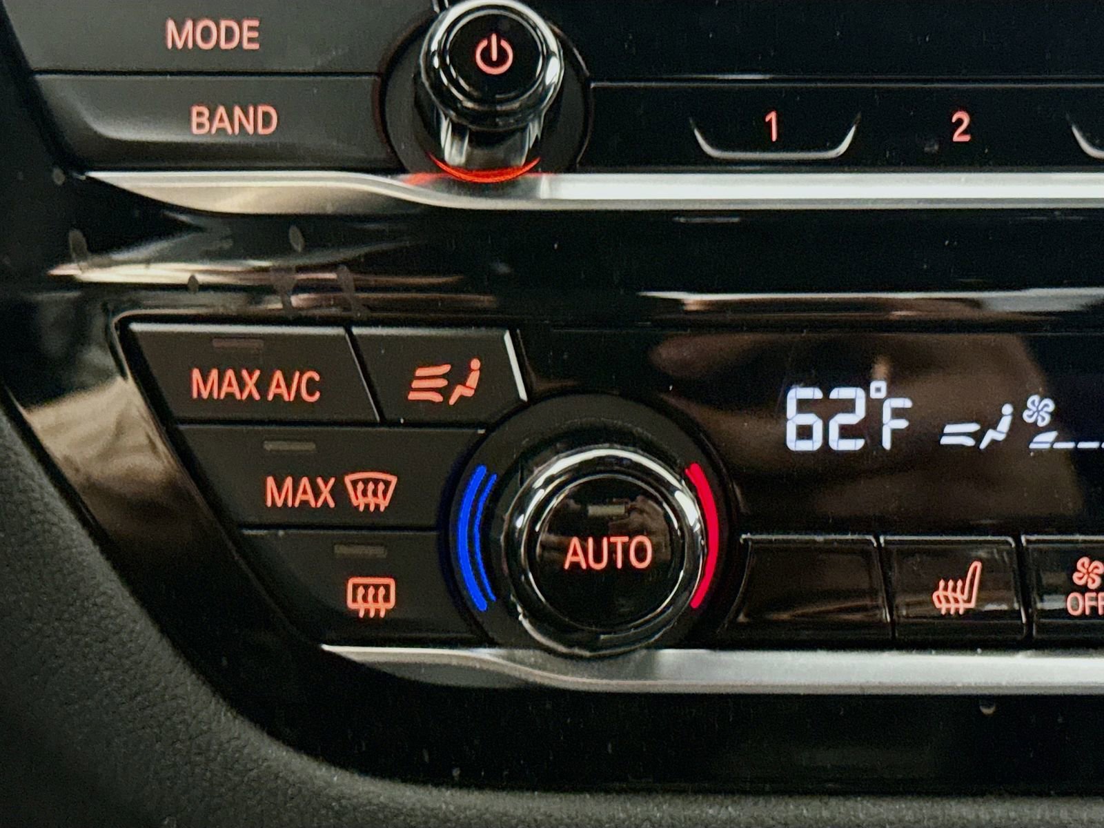 Certified 2023 BMW M550i xDrive M550i xDrive w/ Executive Package image 21