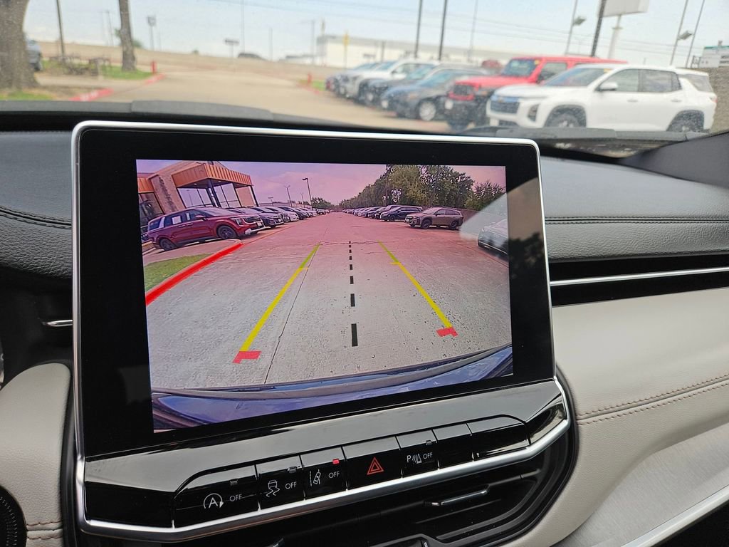 Used 2025 Jeep Compass Limited AWD/4WD image 22