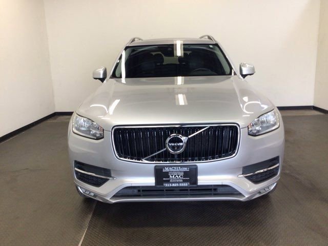 Used 2016 Volvo XC90 T6 Momentum w/ Vision Package image 2