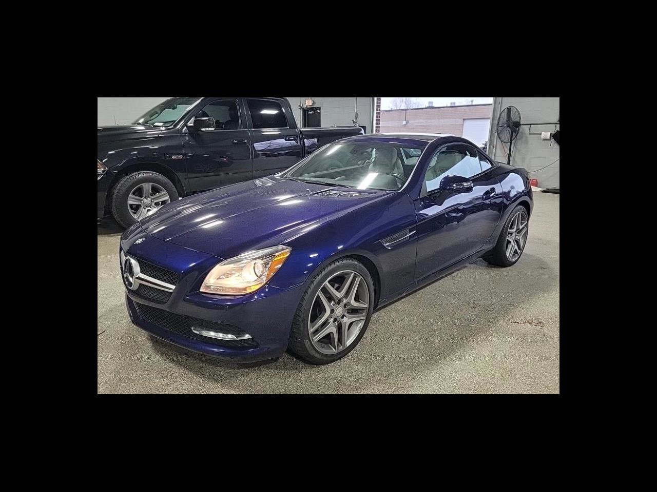 Used 2015 Mercedes-Benz SLK 250 image 1