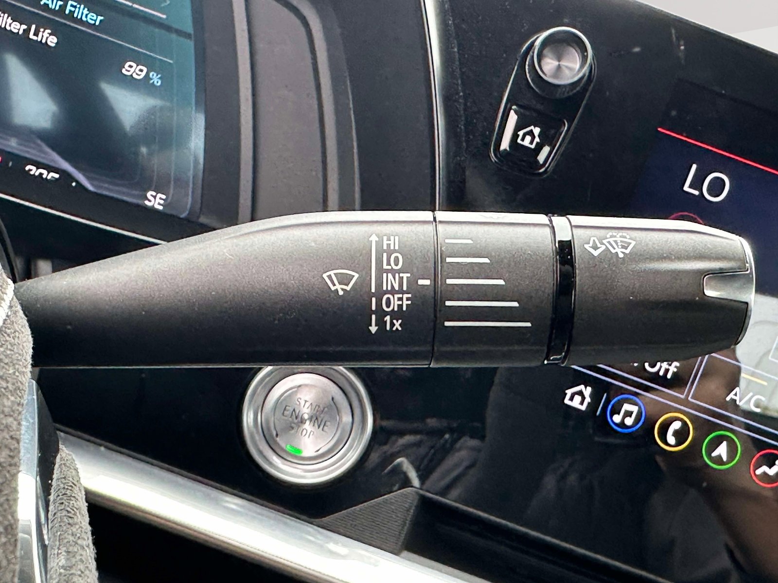 Used 2023 Chevrolet Corvette Stingray Premium Conv w/ Z51 Performance Package image 22