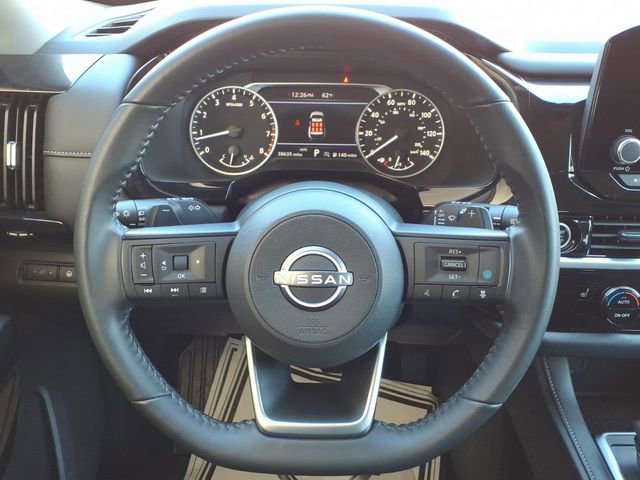 Used 2024 Nissan Pathfinder SV AWD/4WD image 19