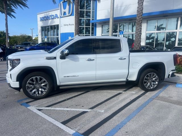 Used 2023 GMC Sierra 1500 Denali w/ Denali Reserve Package image 6