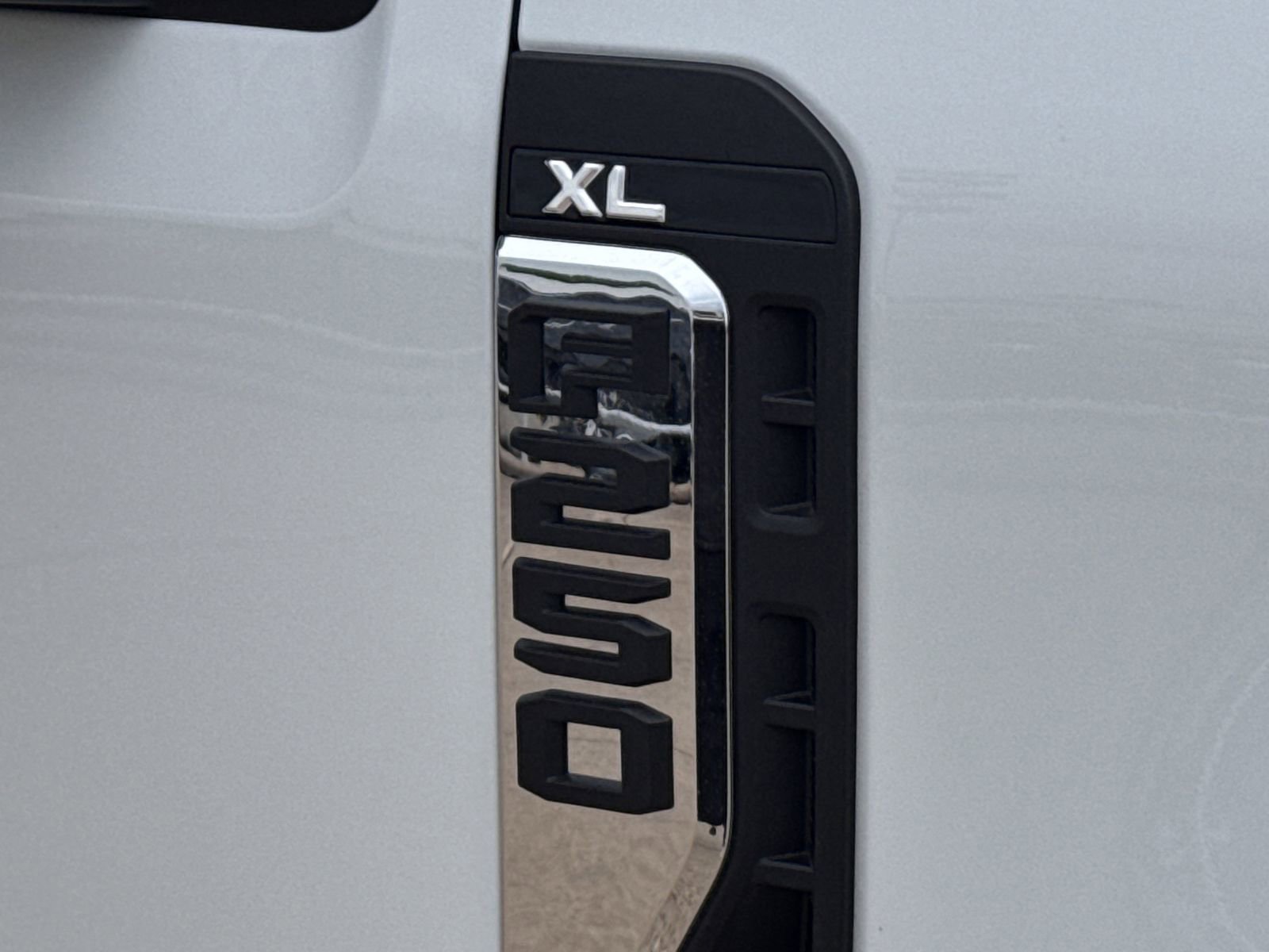 Used 2025 Ford F250 XL image 11