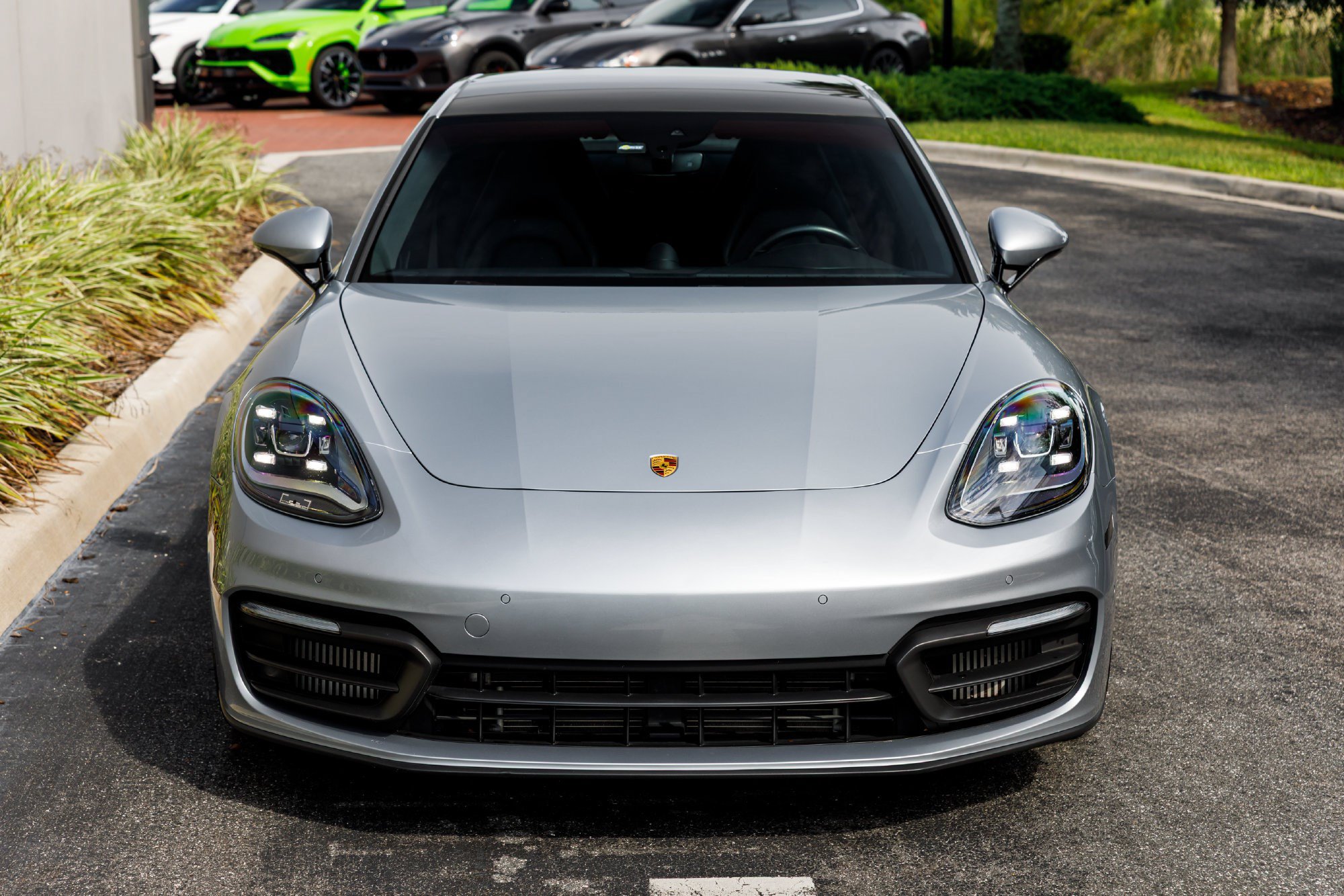 Used 2021 Porsche Panamera image 8