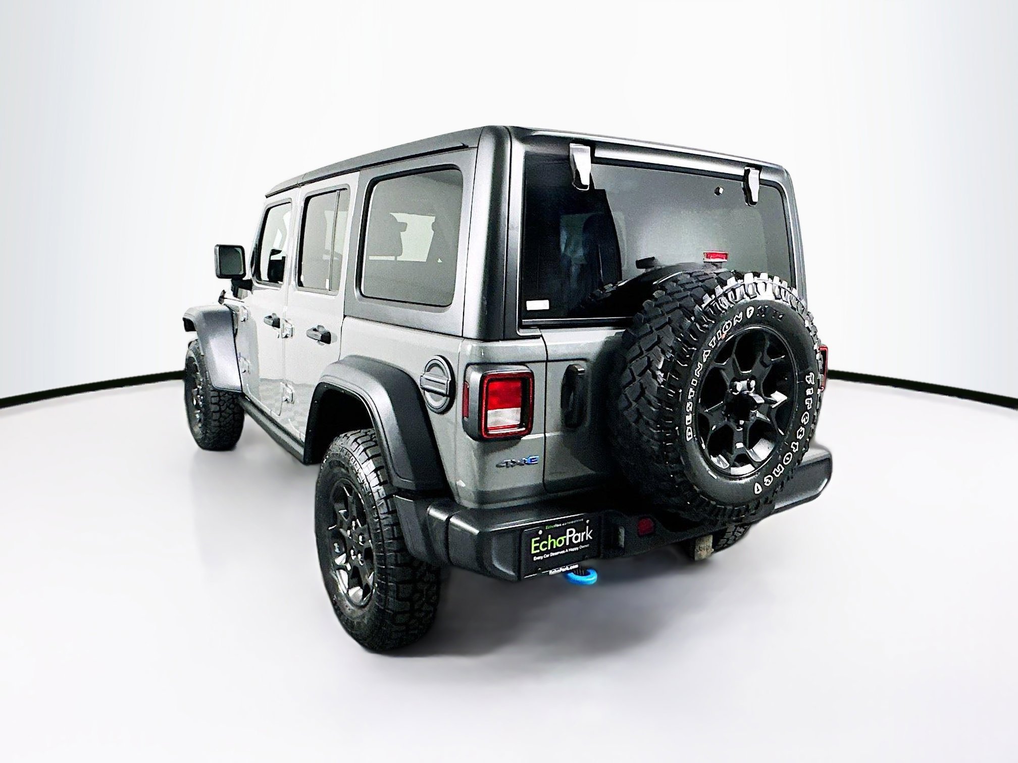 Used 2023 Jeep Wrangler Unlimited w/ Cold Weather Group image 5