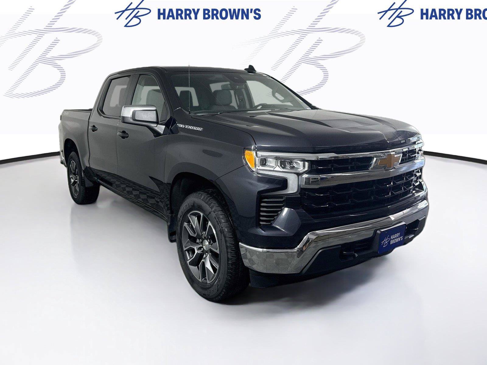 Used 2024 Chevrolet Silverado 1500 LT AWD/4WD image 25