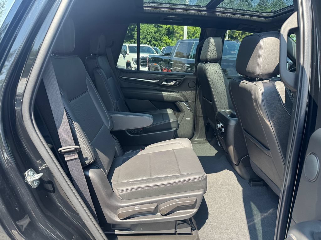 Used 2022 GMC Yukon Denali AWD/4WD image 34