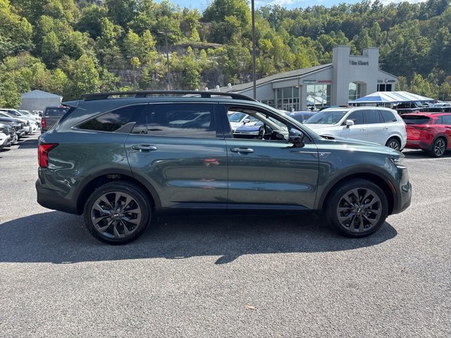 Used 2021 Kia Sorento SX Prestige image 2