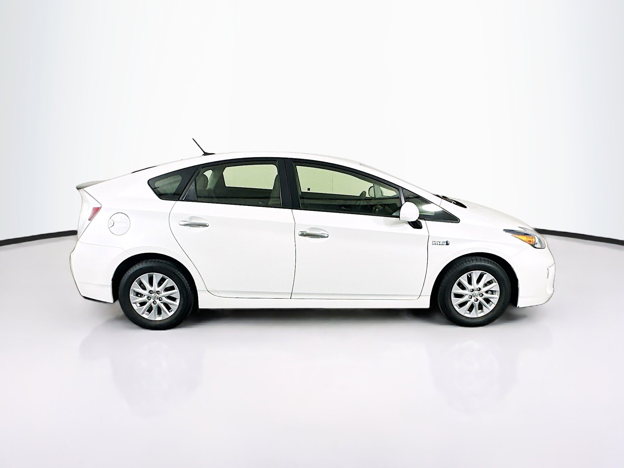 Used 2012 Toyota Prius Prime Plug-In Hybrid FWD image 10