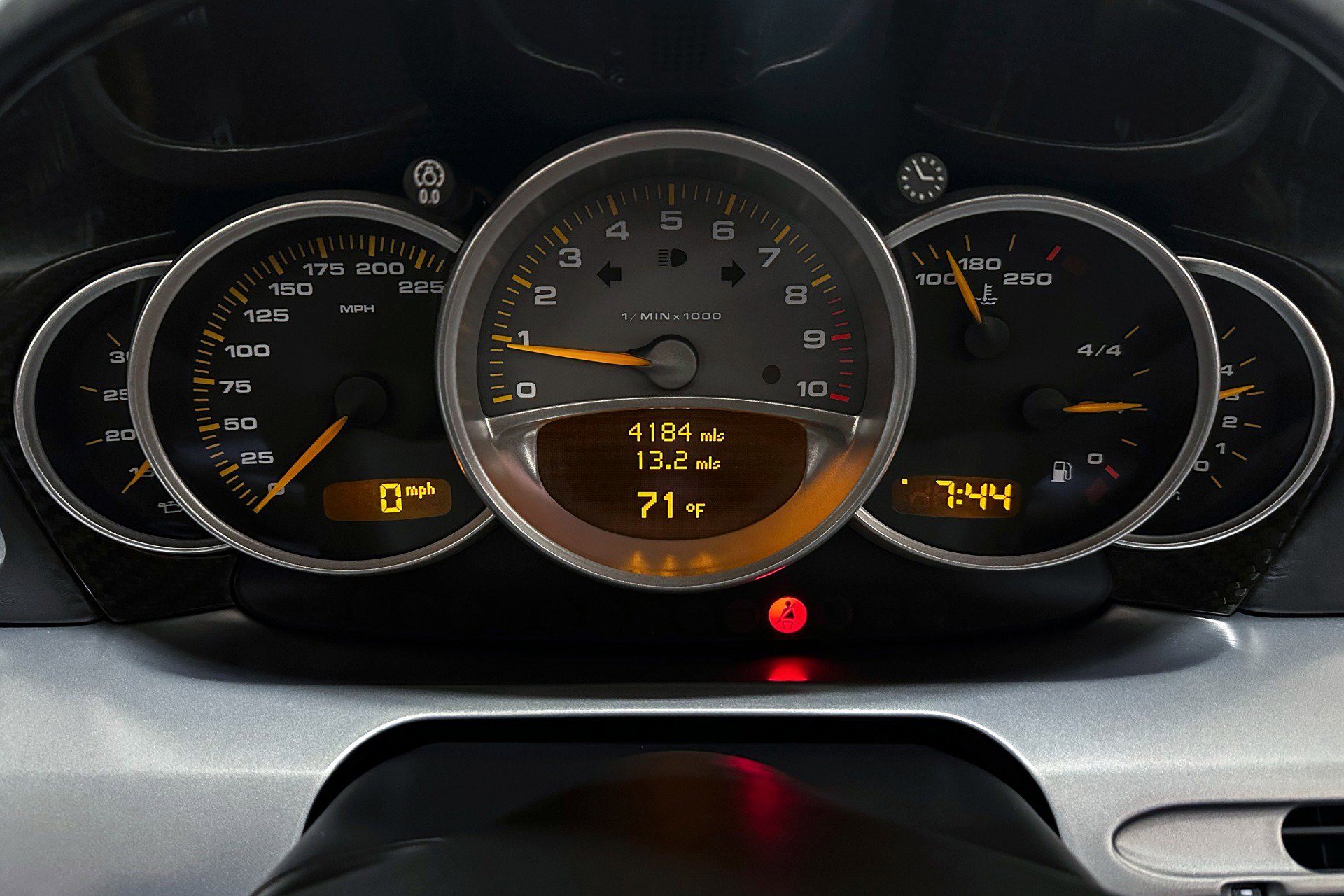 Used 2004 Porsche Carrera GT image 18