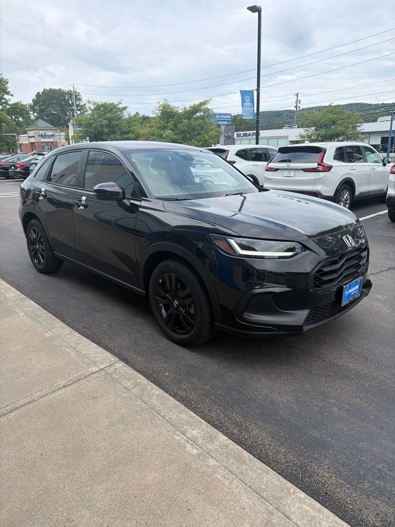 New 2027 Honda HR-V Sport image 3