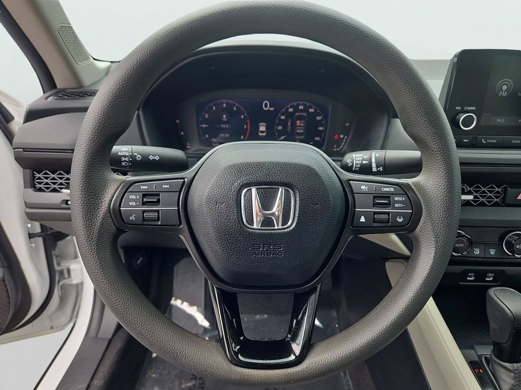 Certified 2023 Honda Accord EX image 25