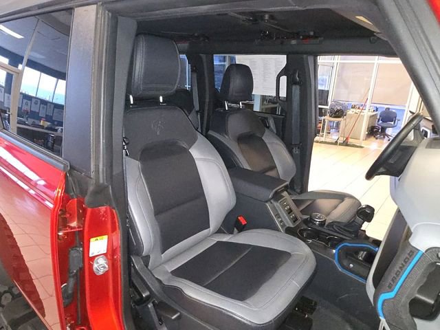 Used 2023 Ford Bronco Black Diamond image 24