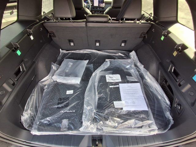 New 2026 Subaru Outback Limited image 12