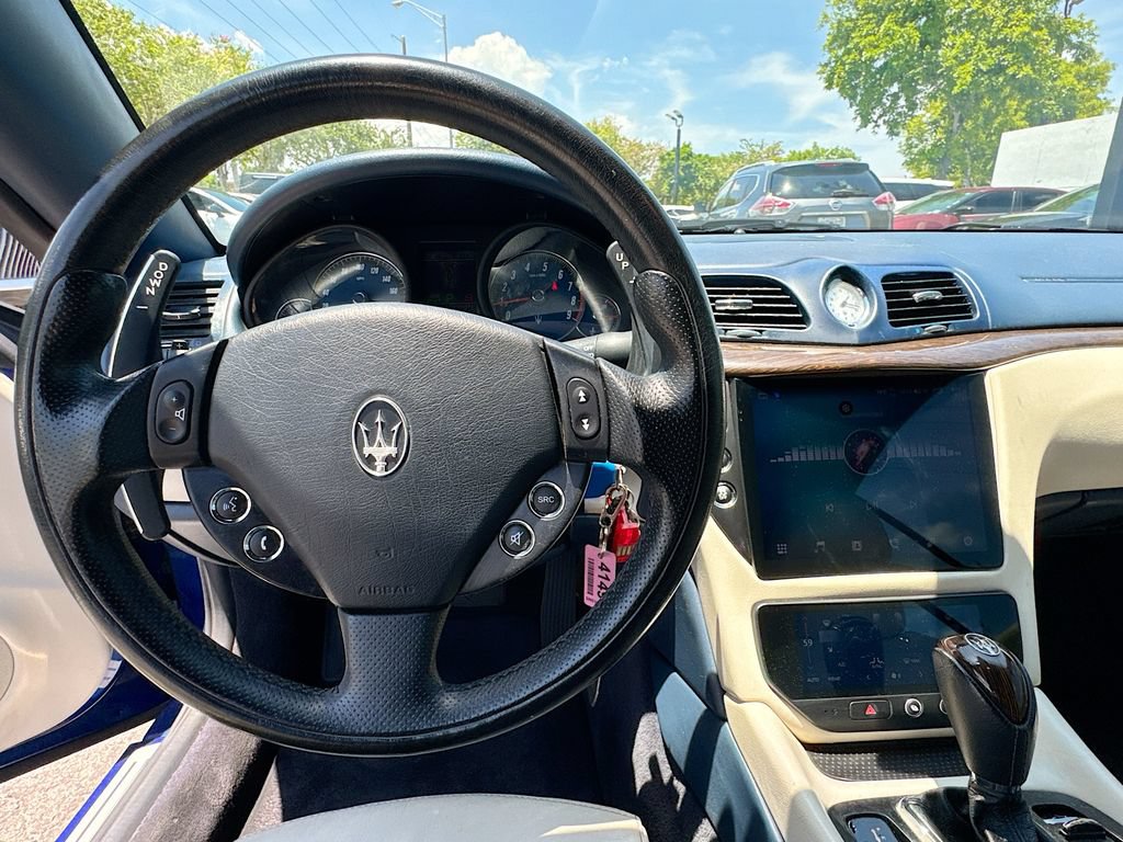 Used 2012 Maserati GranTurismo Convertible RWD image 12