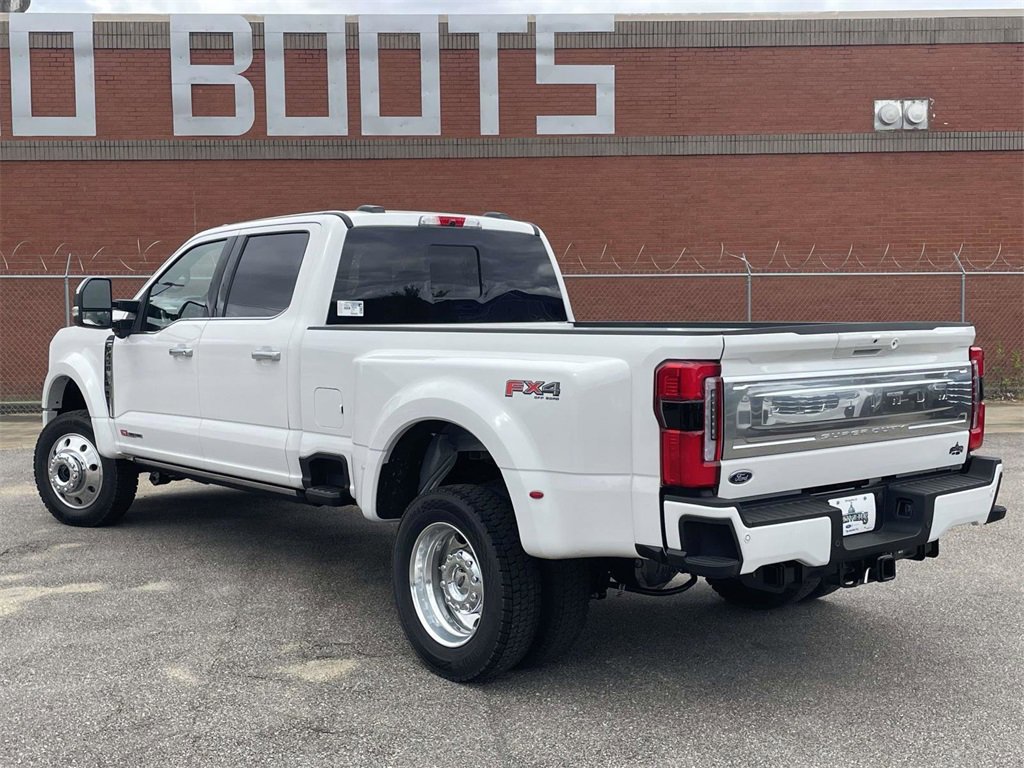 New 2026 Ford F450 Platinum w/ Platinum Plus Package image 5