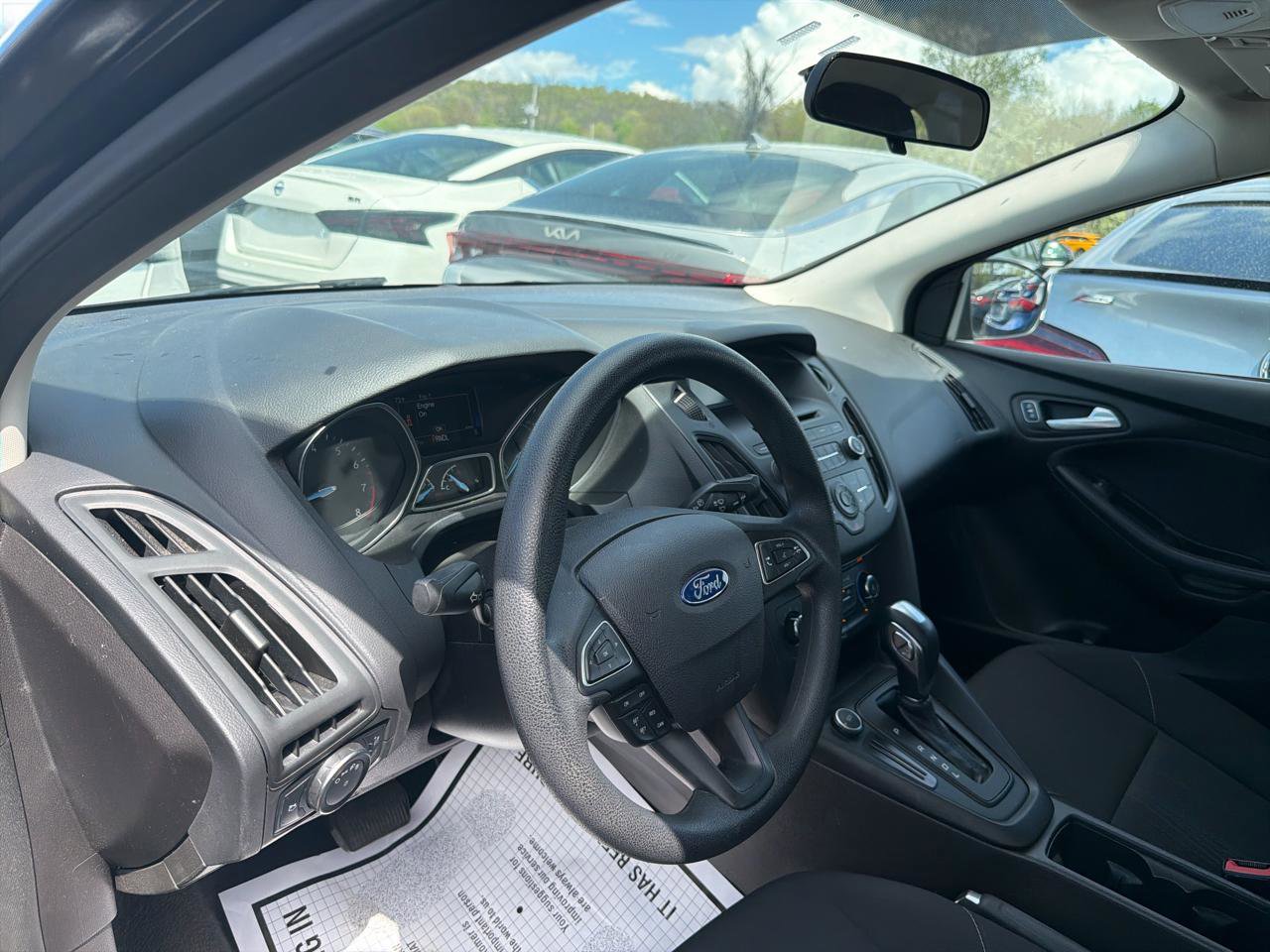 Used 2016 Ford Focus SE FWD image 17