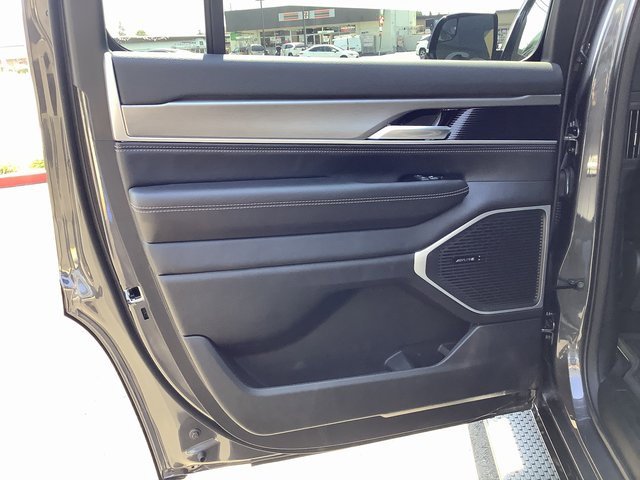 New 2025 Jeep Wagoneer Series II image 29