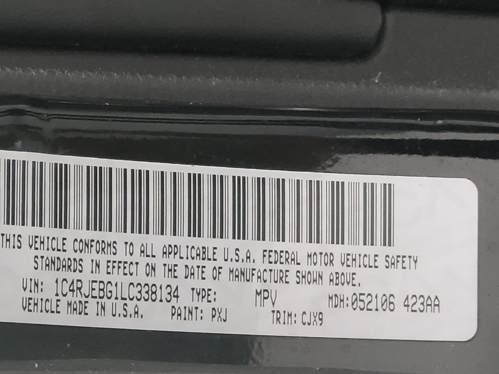 Used 2020 Jeep Grand Cherokee Limited RWD image 33