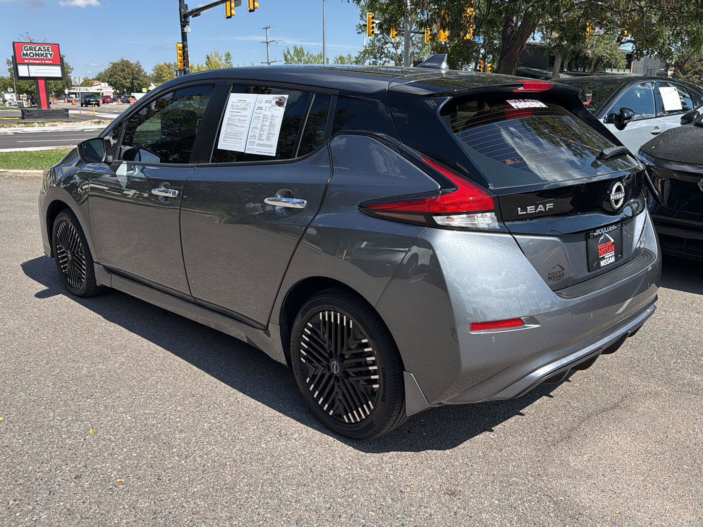 Certified 2025 Nissan Leaf SV Plus FWD image 6