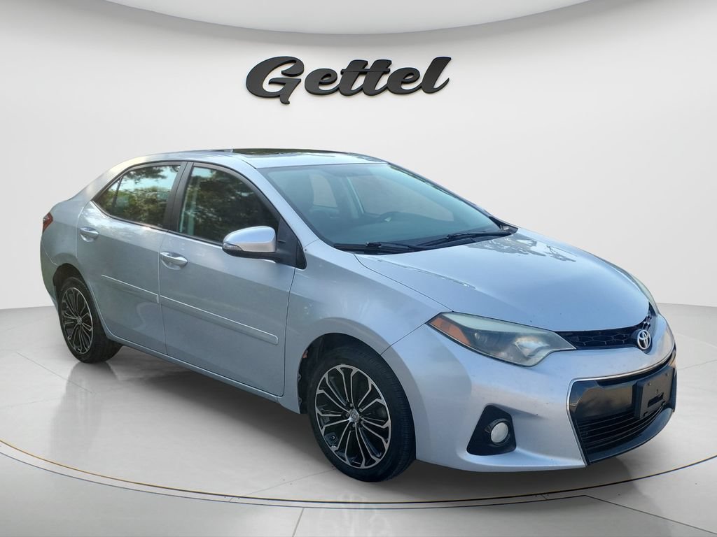 Used 2015 Toyota Corolla S w/ Body Protection Package #2 FWD image 3
