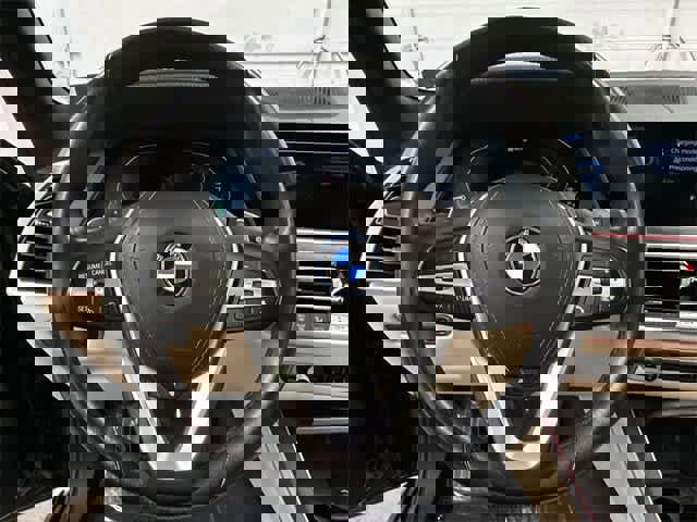 Used 2022 BMW X5 xDrive45e image 8