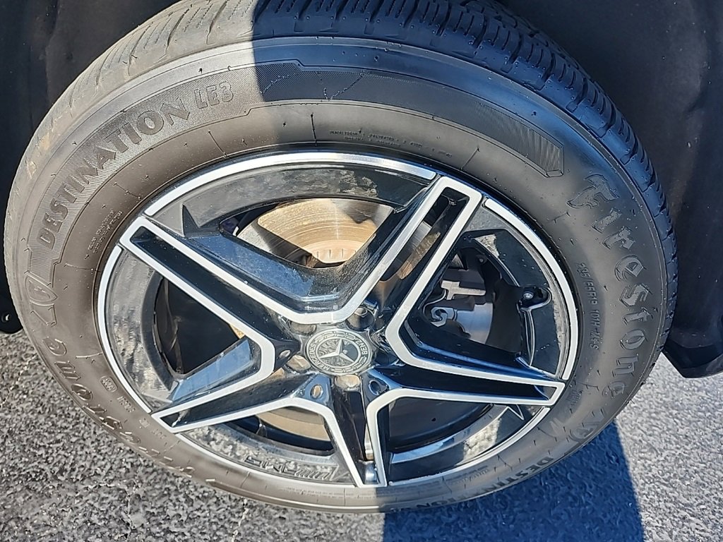 Used 2022 Mercedes-Benz GLC 300 image 12