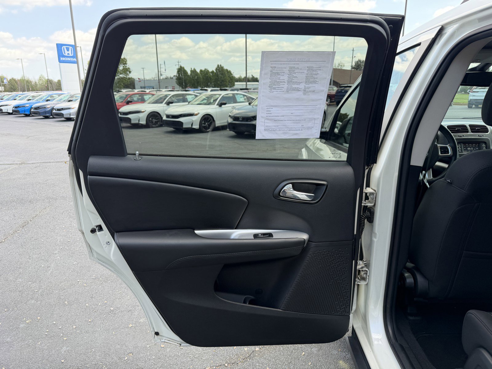 Used 2018 Dodge Journey SE w/ Connectivity Group image 12