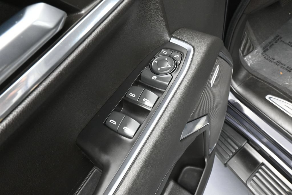 Used 2024 Chevrolet Silverado 1500 RST AWD/4WD image 14