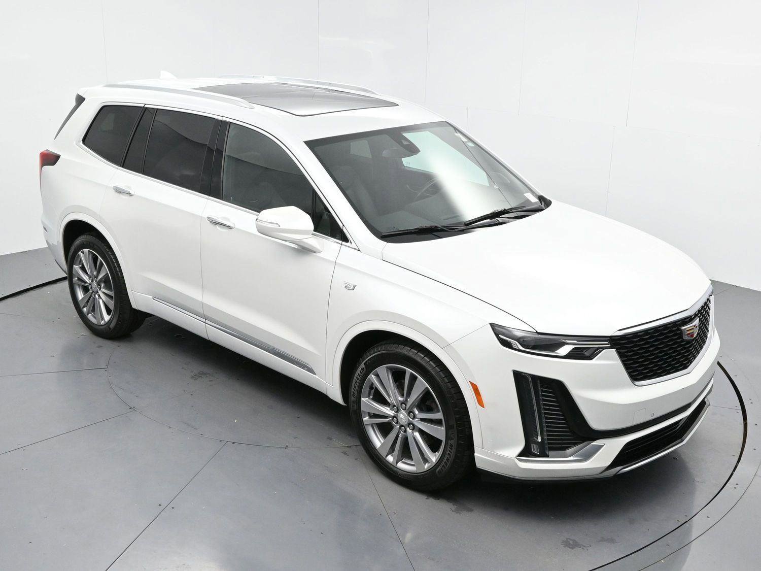 Certified 2024 Cadillac XT6 Premium Luxury image 37