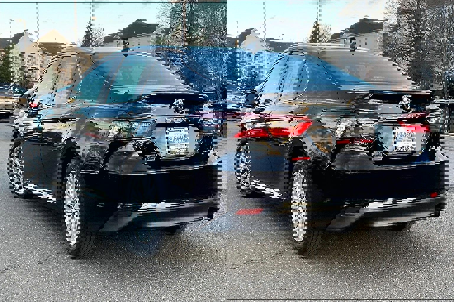 Used 2023 Toyota Camry LE image 11