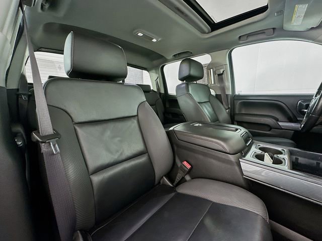 Used 2015 GMC Sierra 2500 SLT w/ All-Terrain HD Package image 28