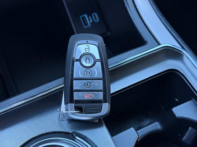 Certified 2022 Ford Edge ST-Line AWD/4WD image 14