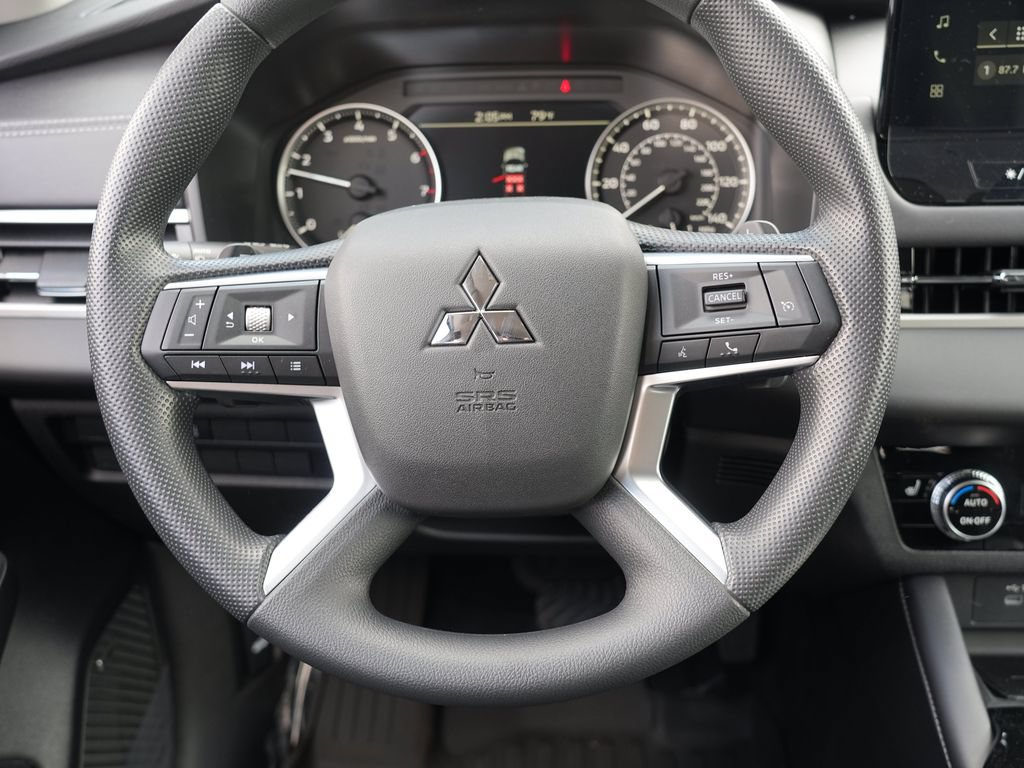 New 2026 Mitsubishi Outlander ES AWD/4WD image 23