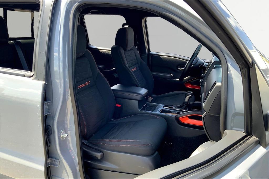 Used 2023 Nissan Frontier PRO-4X w/ Pro Convenience Package image 19