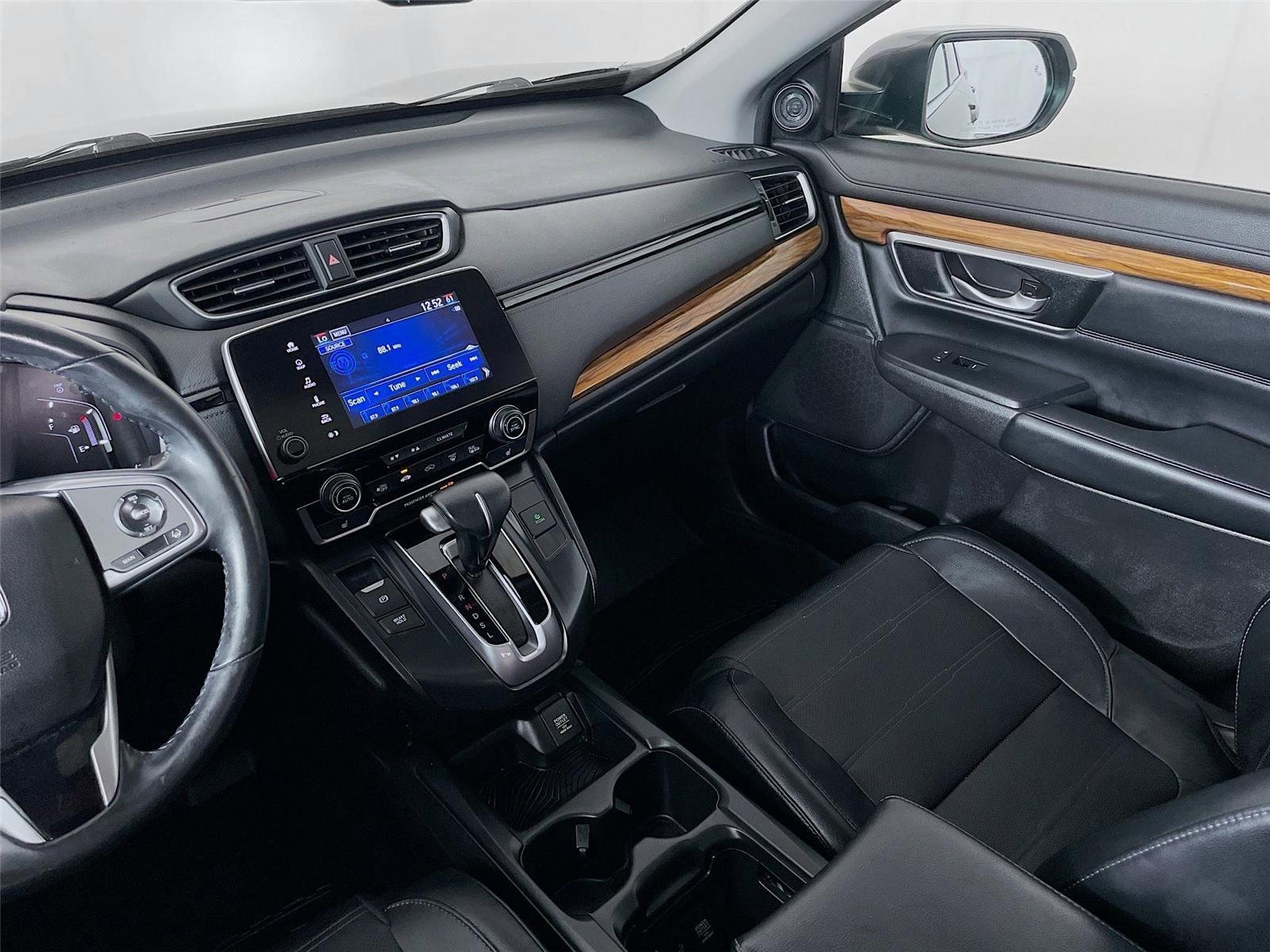 Used 2019 Honda CR-V Touring image 28