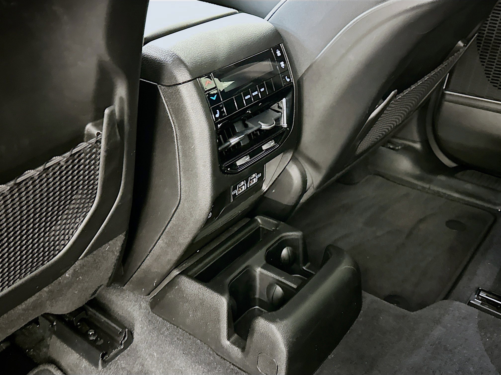 Used 2022 Jeep Grand Cherokee L Limited image 28