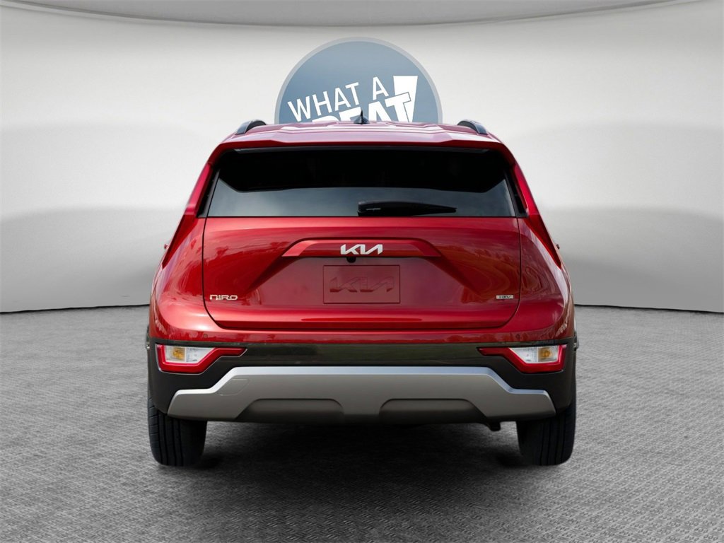 New 2025 Kia Niro SX image 13
