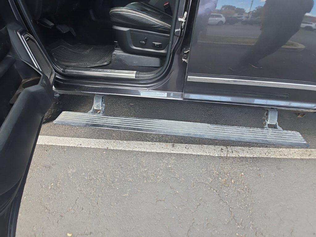 Used 2020 RAM 3500 Limited AWD/4WD image 14