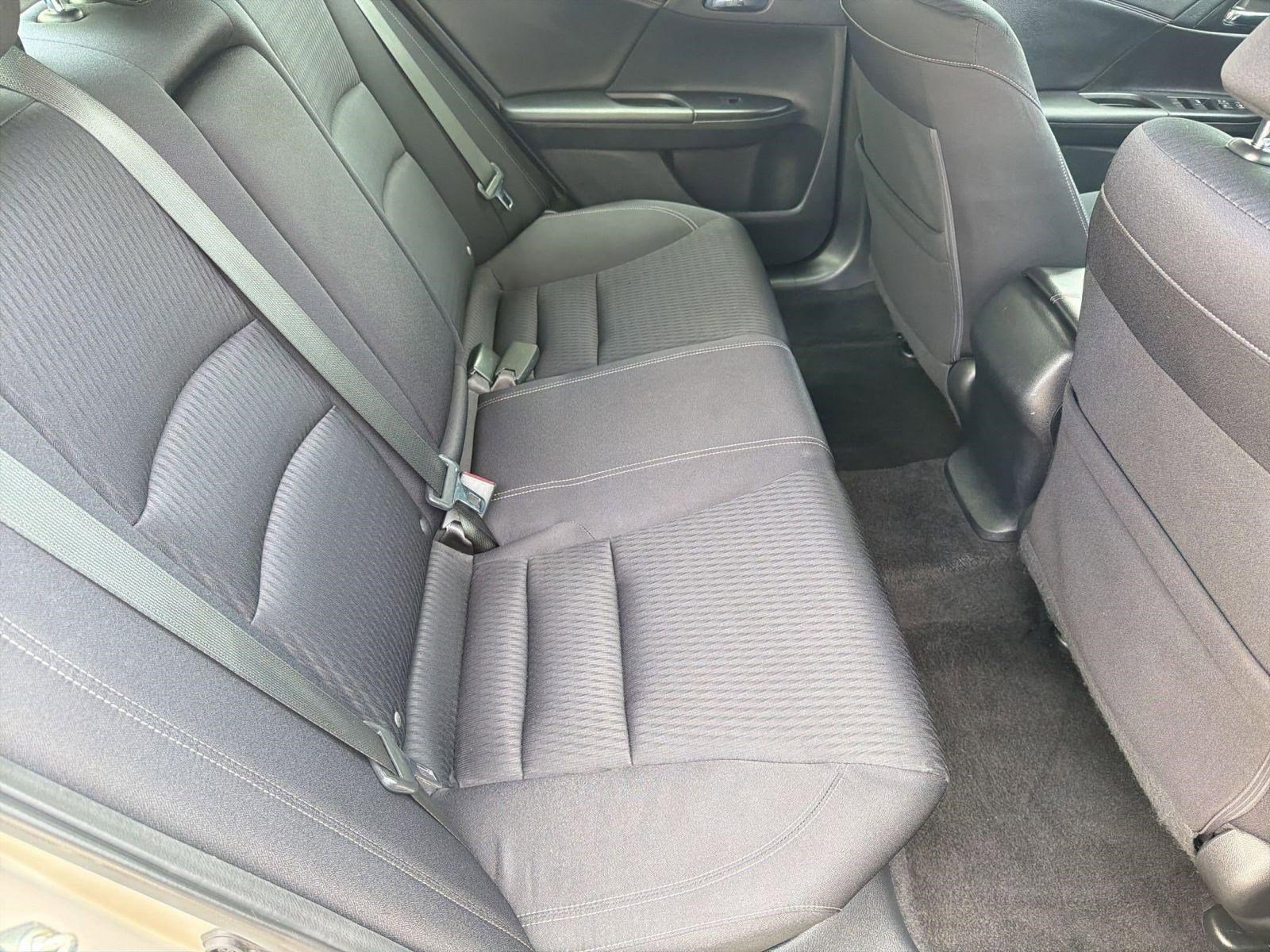 Used 2015 Honda Accord Sport image 26