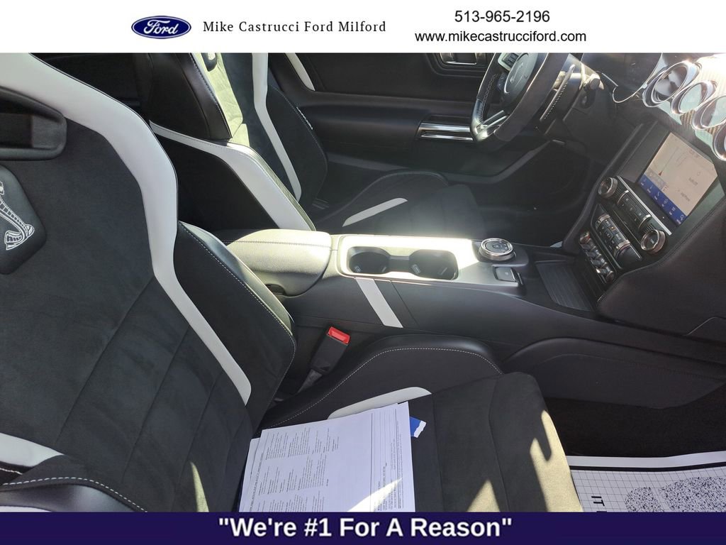 Certified 2020 Ford Mustang Shelby GT500 w/ Technology Package image 31