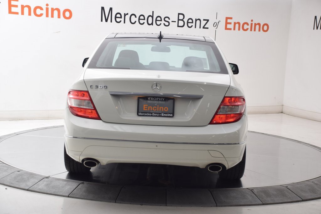 Used 2008 Mercedes-Benz C 300 Sedan image 4