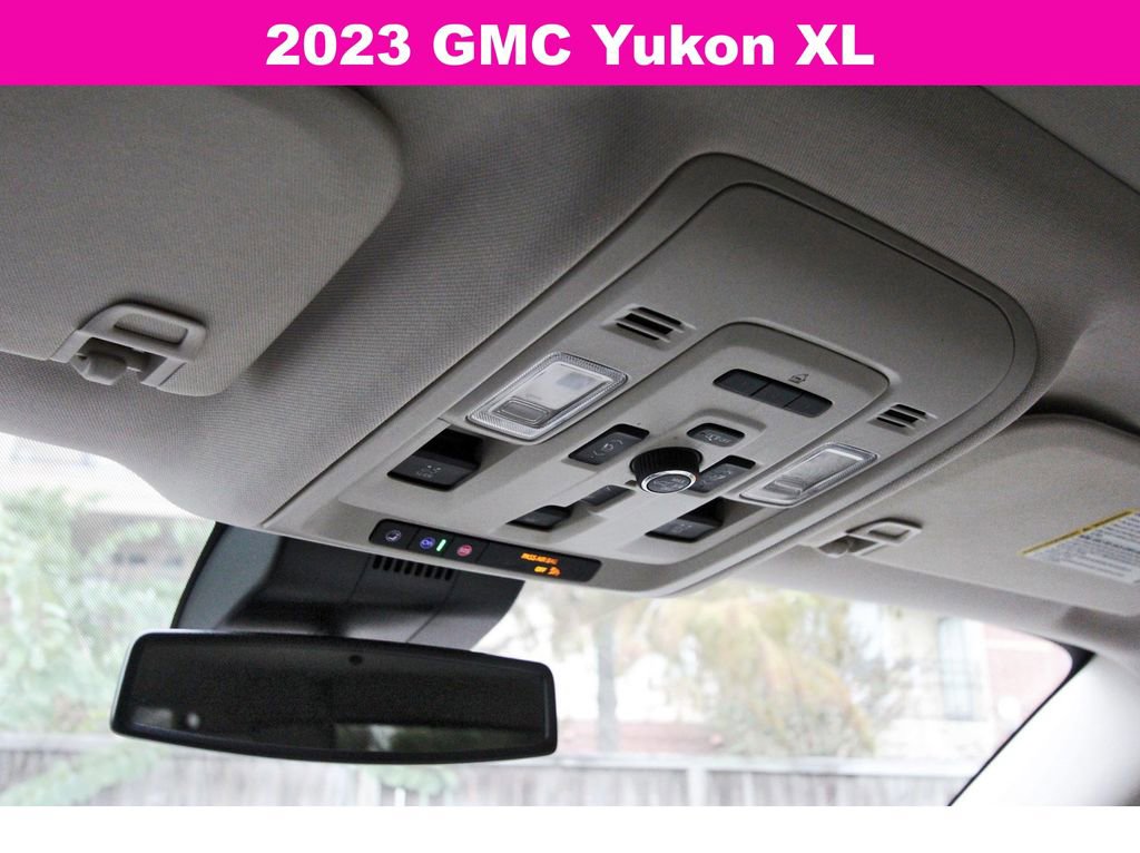 Used 2023 GMC Yukon XL Denali AWD/4WD image 24