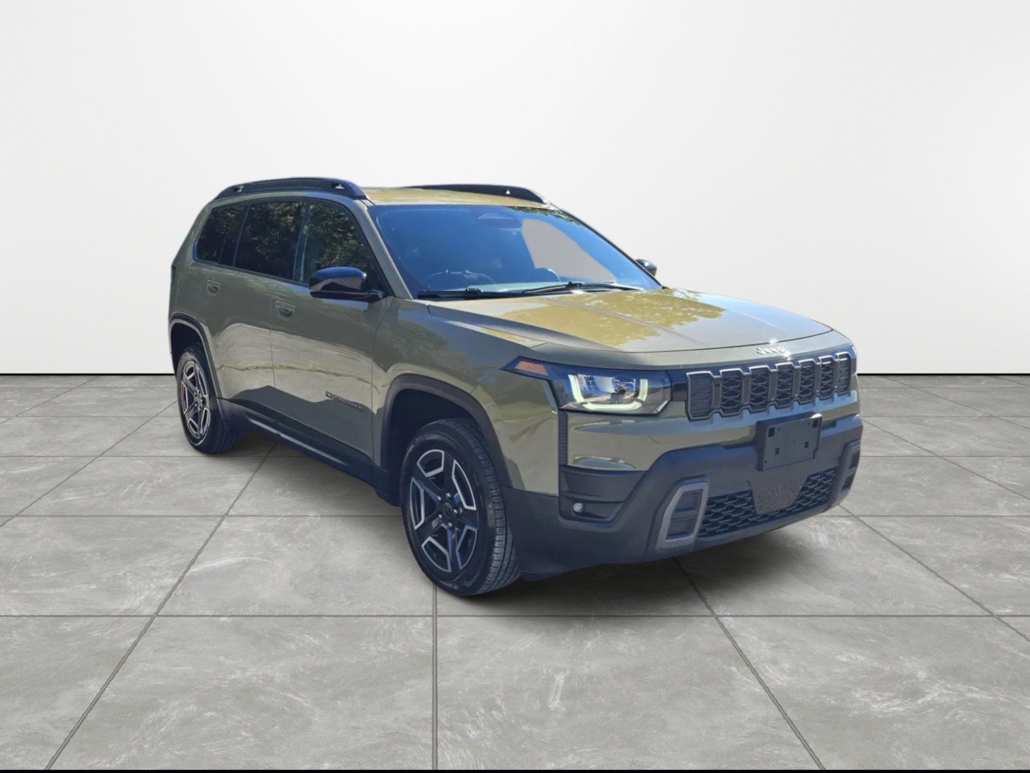 Used 2026 Jeep Cherokee Laredo AWD/4WD image 2