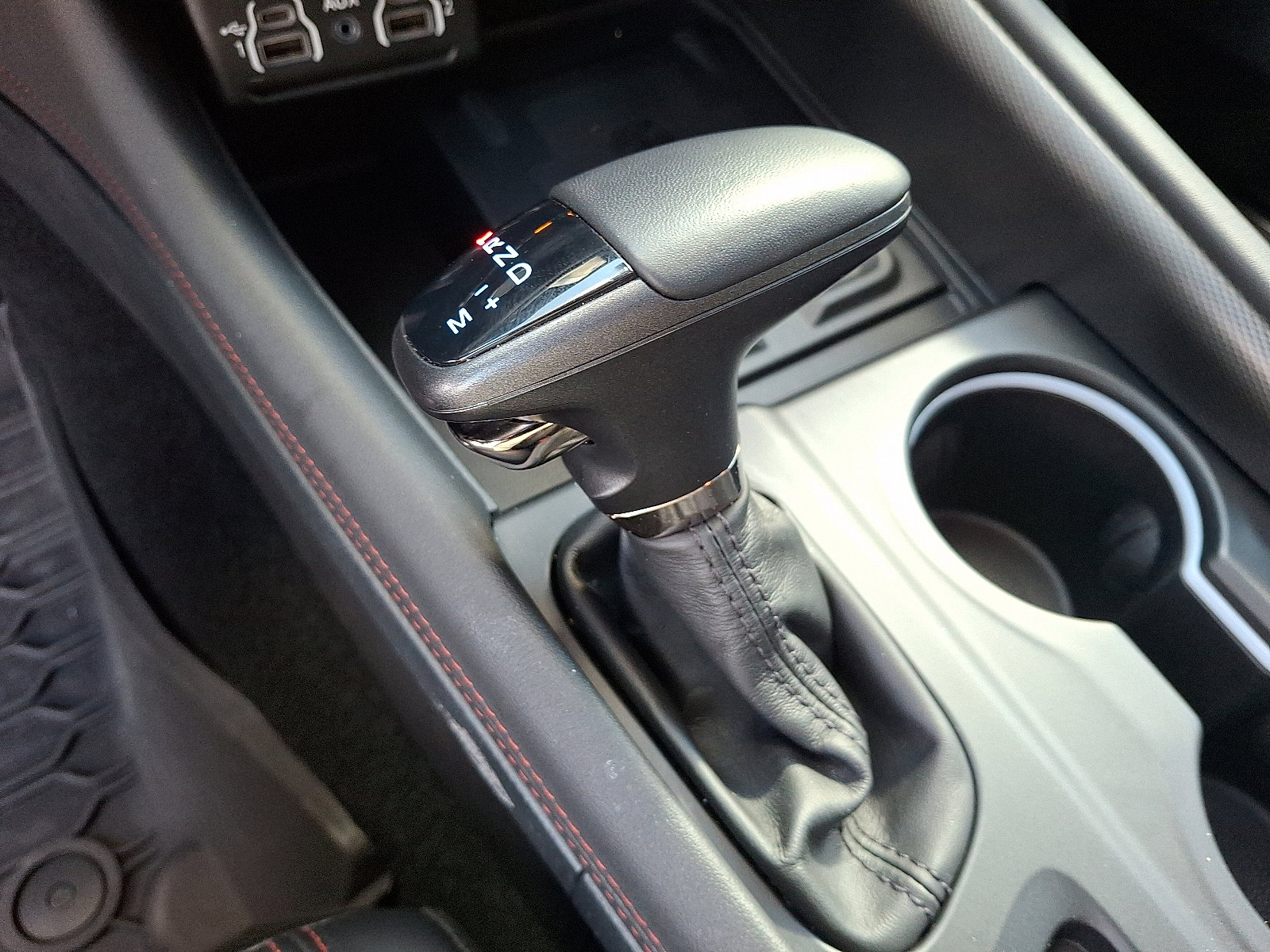 Certified 2024 Dodge Durango GT image 17