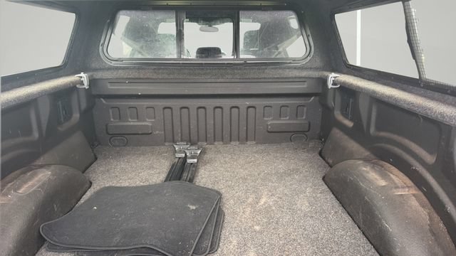 Used 2018 Ford F150 XLT w/ Equipment Group 302A Luxury AWD/4WD image 13
